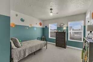 5147 N Oak Crk Dr, Eagle Mountain, UT 84005 - Photo 13