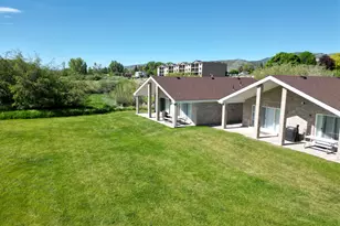 20 S Lakeside Dr, Garden City, UT 84028 - Photo 23