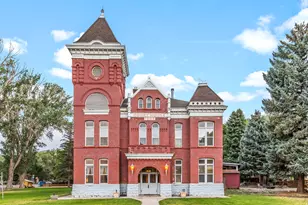 21 N Main St, Junction, UT 84740 - Photo 5