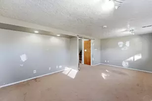 195 E 7060 S, Midvale, UT 84047 - Photo 19