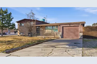 195 E 7060 S, Midvale, UT 84047 - Photo 3