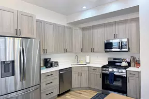 514 S Koneta Ct, Salt Lake City, UT 84102 - Photo 3