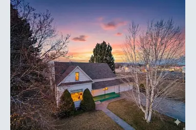 19 N Main, Levan, UT 84639 - Photo 1