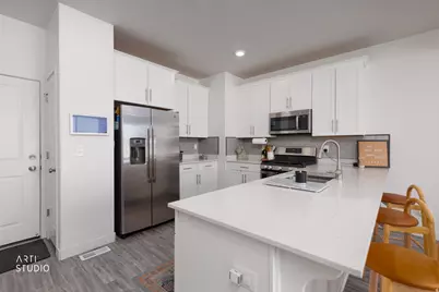 1020 W Lapis Fields, Bluffdale, UT 84065 - Photo 9