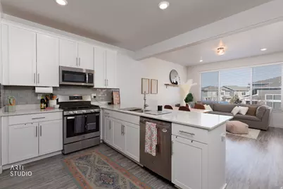 1020 W Lapis Fields, Bluffdale, UT 84065 - Photo 11