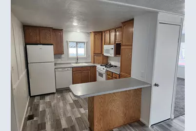 328 E Pellinore St N #44, North Salt Lake, UT 84054 - Photo 3