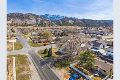 206 S 400 E, Nephi, UT 84648 - Photo 25