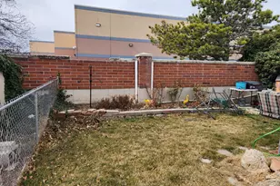 11362 S Crescent Park Way E, Sandy, UT 84070 - Photo 19