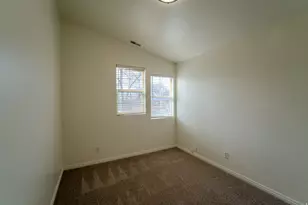 1136 E Elgin Ave, Salt Lake City, UT 84106 - Photo 19