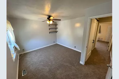 861 E 575 N, Layton, UT 84041 - Photo 15