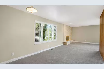 361 E McMillan Ln, Murray, UT 84107 - Photo 5