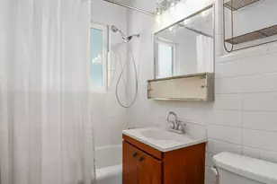 361 E McMillan Ln, Murray, UT 84107 - Photo 15