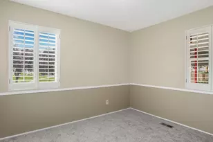 361 E McMillan Ln, Murray, UT 84107 - Photo 11