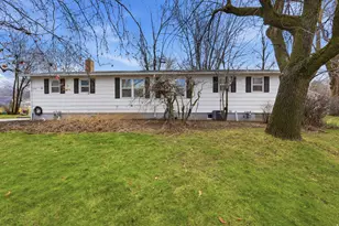 3856 S Grandview Dr E, Ogden, UT 84403 - Photo 1