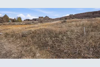 6481 Summit Cv #37, Huntsville, UT 84317 - Photo 17