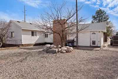 2066 W 6000 S, Roy, UT 84067 - Photo 23