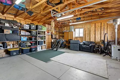 2066 W 6000 S, Roy, UT 84067 - Photo 29