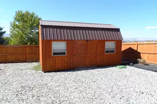 2517 N 2050 E, North Logan, UT 84341 - Photo 71