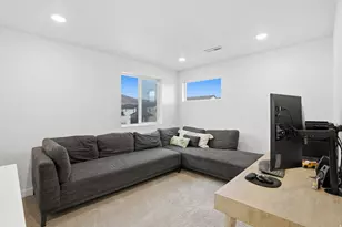 311 E Unchartered Ln S, Draper, UT 84020 - Photo 39