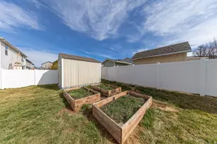 1877 S 725 E, Clearfield, UT 84015 - Photo 25