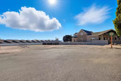 6 S Bear Lake Blvd, Garden City, UT 84028 - Photo 9