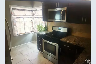 2726 S Cyprus Ln, Magna, UT 84044 - Photo 11