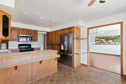 445 W 5100 S, Washington Terrace, UT 84405 - Photo 7