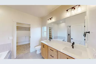 604 N State St, Fountain Green, UT 84632 - Photo 7