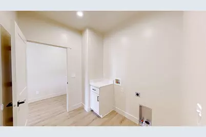 604 N State St, Fountain Green, UT 84632 - Photo 11