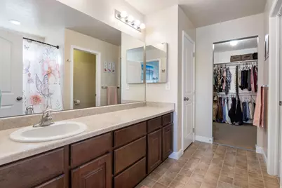 1964 E Red Oak Rd, Eagle Mountain, UT 84005 - Photo 11