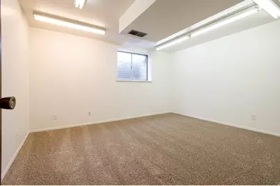 3836 W Pinehurst Cir, West Valley, UT 84120 - Photo 29