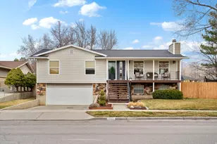 1563 E Tameron Dr, Sandy, UT 84092 - Photo 3