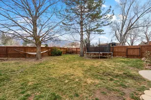 1563 E Tameron Dr, Sandy, UT 84092 - Photo 31