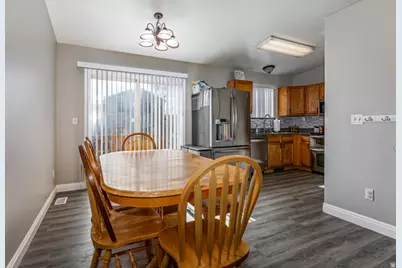 4239 W 5325 S, Roy, UT 84067 - Photo 7