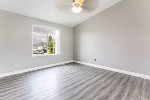 4239 W 5325 S, Roy, UT 84067 - Photo 5