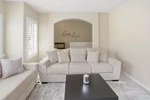 623 E Clearwater Dr, Layton, UT 84041 - Photo 13