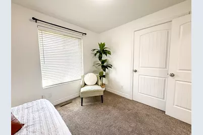 290 S 300 E, Orem, UT 84058 - Photo 59