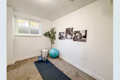 290 S 300 E, Orem, UT 84058 - Photo 25