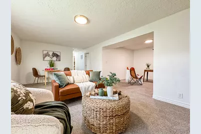 290 S 300 E, Orem, UT 84058 - Photo 17