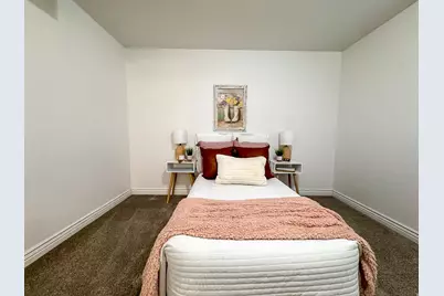 290 S 300 E, Orem, UT 84058 - Photo 35