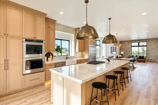 1618 E Center Pointe Dr, Lehi, UT 84043 - Photo 1