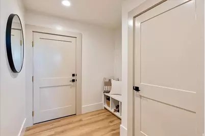 1618 E Center Pointe Dr, Lehi, UT 84043 - Photo 53