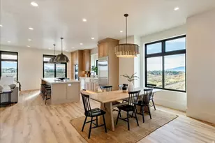 1602 E Center Pointe Dr, Lehi, UT 84043 - Photo 11