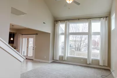 1924 W Trail Heights Dr, Riverton, UT 84065 - Photo 3