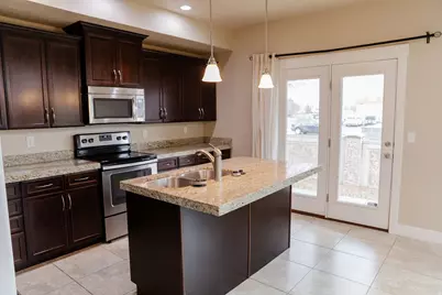 1924 W Trail Heights Dr, Riverton, UT 84065 - Photo 7