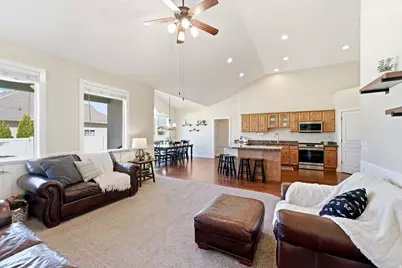 10329 N Bristlecone Way, Cedar Hills, UT 84062 - Photo 27