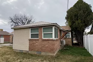 1470 N 380 W, Provo, UT 84604 - Photo 23