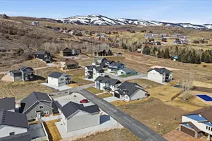 356 W Rendezvous Way, Garden City, UT 84028 - Photo 51