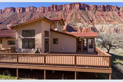 423 Amber Ln, Castle Valley, UT 84532 - Photo 5