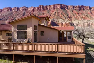 423 Amber Ln, Castle Valley, UT 84532 - Photo 5